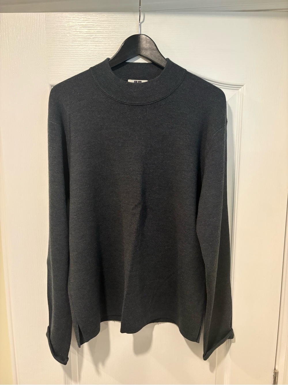 Uniqlo Dark Charcoal Crewneck Sweater